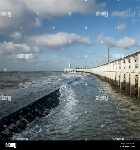 Nieuwpoort belgium marina hi-res stock photography and images - Alamy