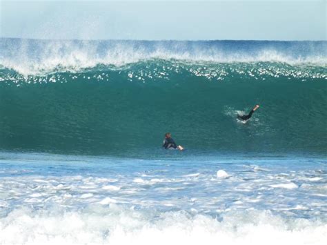 Trigg Beach Surf Photo by Alex Black | 7:18 am 31 Oct 2012