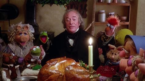 24 Wonderfully Weird Things In 'The Muppets Christmas Carol' That You ...