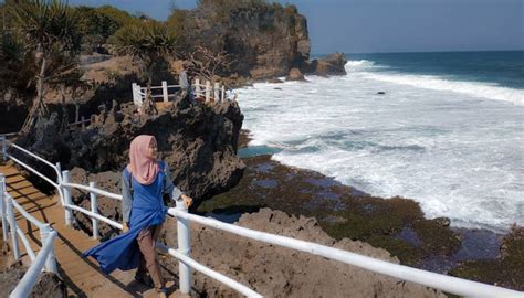 Lokasi Pantai Ngobaran Gunung Kidul, Tiket Masuk 2024 & Foto