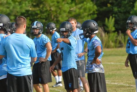 Rev City Sports: Photo gallery: Warhill High football practice