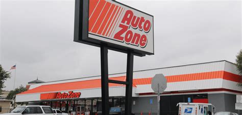 AutoZone Rewards Program Review: A Loyalty Program on a Roll