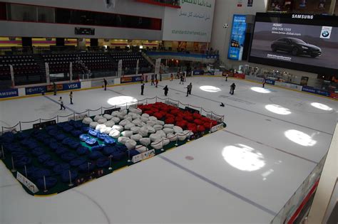 dinodxbdino: DUBAI ICE RINK, DUBAI MALL, UNITED ARAB EMIRATES