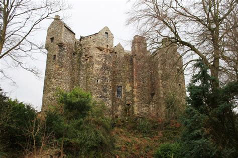 Two lesser-visited castles in Perthshire | Stravaiging around Scotland