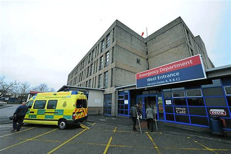 New Cross Hospital A&E has its busiest day ever | Express & Star