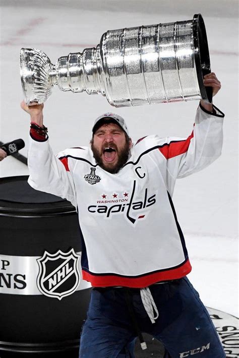 Alexander Ovechkin has finally won the Stanley Cup! - Pictolic