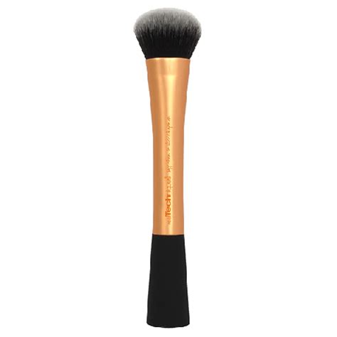 Best foundation brush 2019 - Are you using the right one?