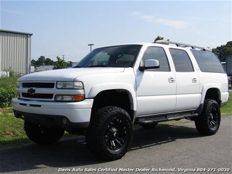 2003 Chevrolet Suburban 1500 LT Z71 Lifted 4X4 Loaded (SOLD)