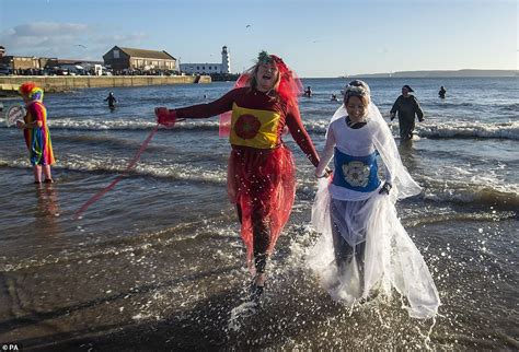 Thousands turn out for London's colourful New Year's Day parade with ...