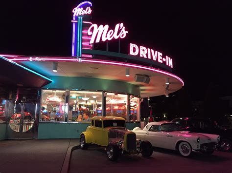 Color My World: Mel's Diner-Universal