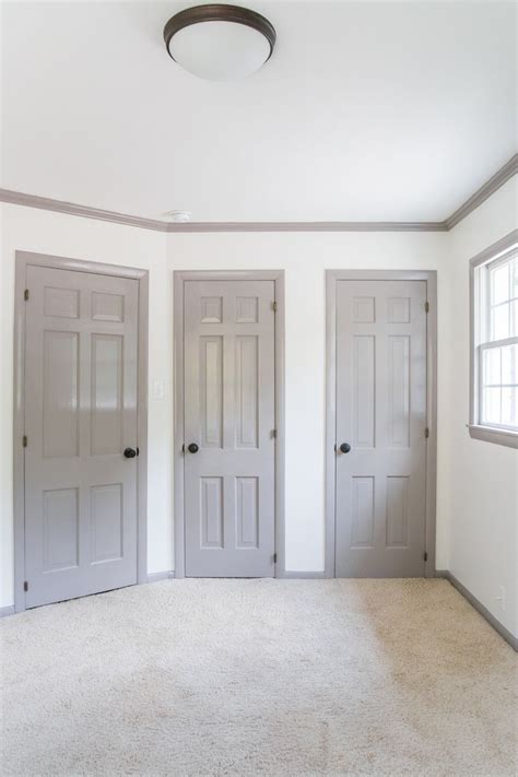 Gray Trim Paint Update in the Guest Bedroom | Painting trim, Grey interior doors, Grey trim