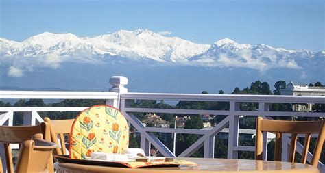 Darjeeling Luxury Hotel - Viceroy | Nomadic Weekends