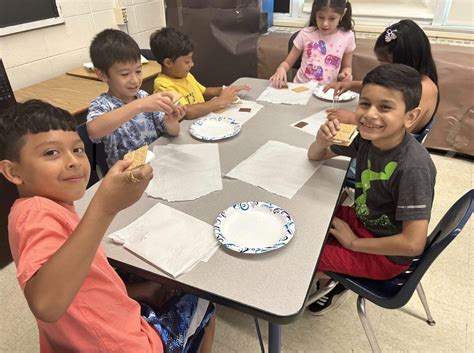 Camping Week Activities At Northwest Elementary School In Amityville - Long Island Media Group