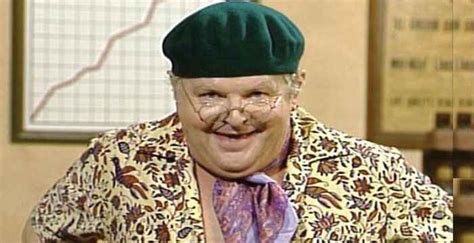 Benny Hill Biography - Childhood, Life Achievements & Timeline