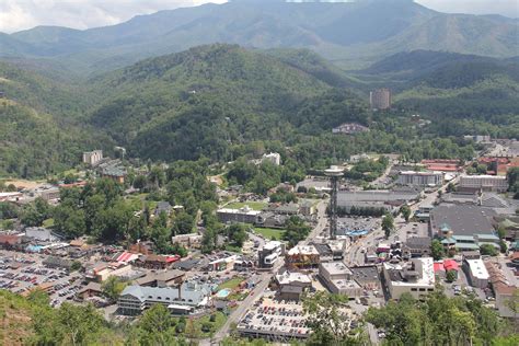 Review: A Weekend in Gatlinburg, Tennessee The Destination Seeker