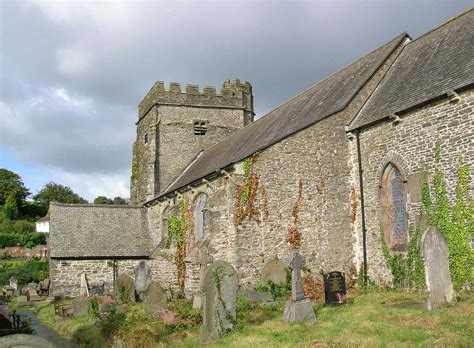 Llantrisant - church of the Three Saints - Ancient and medieval architecture