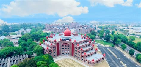 1. Sprawling Campus of Maharaja Ranjit Singh Punjab Technical ...