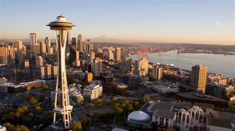 Seattle, Washington, Weekend Guide: Sculpture Gardens, Kayak Rides, and Shellfish | Condé Nast ...