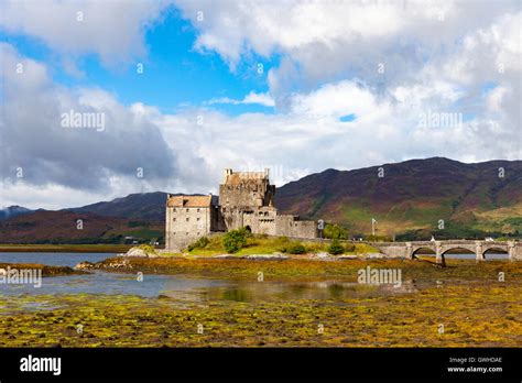 Ellen Donan Castle, Scotland, UK Stock Photo - Alamy