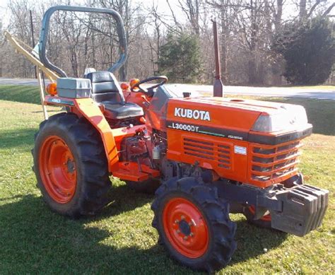 Kubota L3000 Farm Tractor Specs and Dimensions - VeriTread