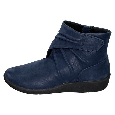 Ladies Clarks Cloud Steppers Ankle Boots Sillian Tana | eBay