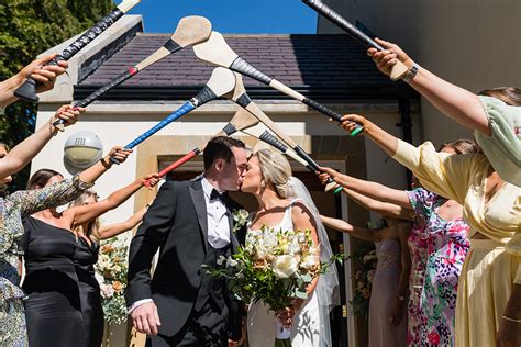 Ceremony Ritual: How to Do a Wedding Guard of Honour