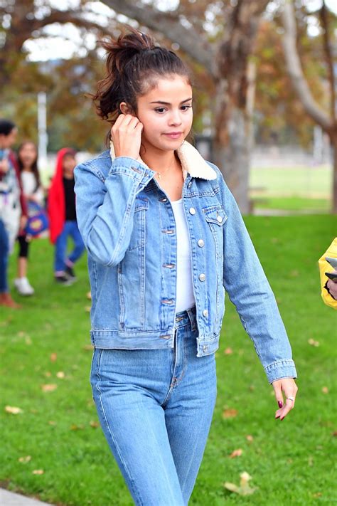 Selena Gomez Casual Style - Burbank 11/02/2017