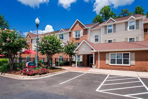 Kennesaw, GA Hotel with a Pool | TownePlace Suites Atlanta Kennesaw