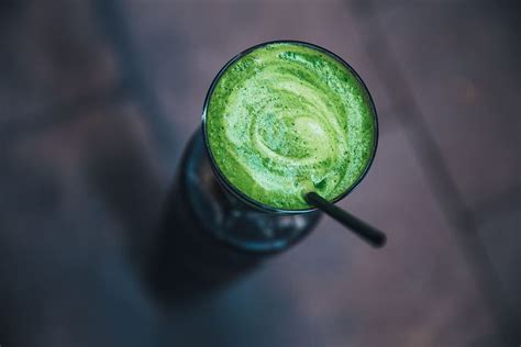green, health smoothie, served, glass, straw, beverage, drink, eating | Piqsels