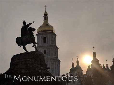 The Bohdan Khmelnytsky Monument Inspires and Symbolizes Kyiv – The ...