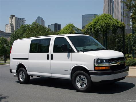 Fotos de Chevrolet Express Cargo Van 2002