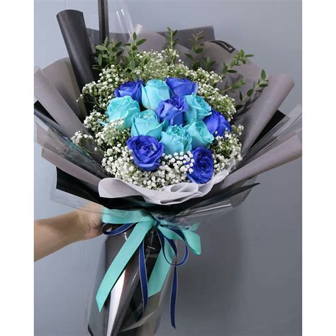 Blue Rose Bouquet – 02 - Wish Flowers