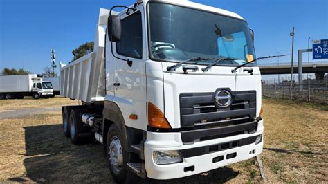 Hino tipper trucks 700 profia 10 cube tipper 2004 id 6689547 in Spares ...