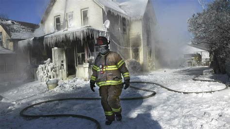 Triple the firefighters needed amid cold at St. Paul house fire | MPR News