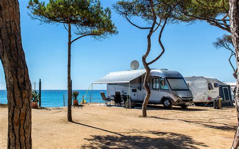 Emplacement à partir de 20 € par nuit Basse saison | Camping Costa Brava