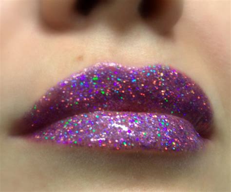 Pink Glitter Lip Gloss - INTERWEBS