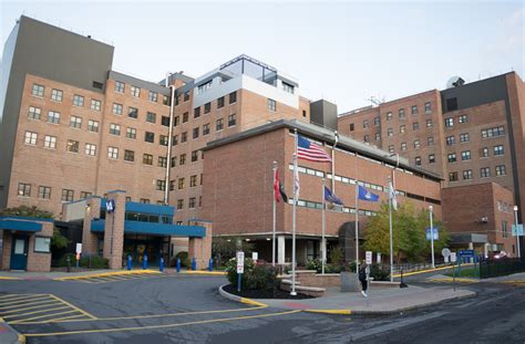 va hospital madison wi emergency room - Shayna Bunch