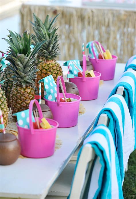 Planning the Perfect Pool Party - Project Junior | Pool birthday party, Pool party diy, Pool ...