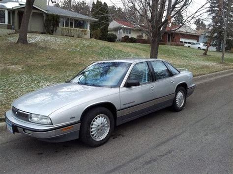 Purchase used 1991 Buick Regal Limited Sedan 4-Door 3.8L in Saint Paul, Minnesota, United States