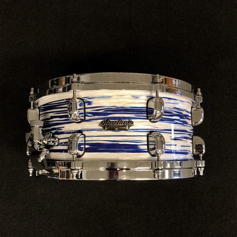 Tama Starclassic Maple 13 x 6 Snare Drum - Blue and White Oyster - 4549763222886