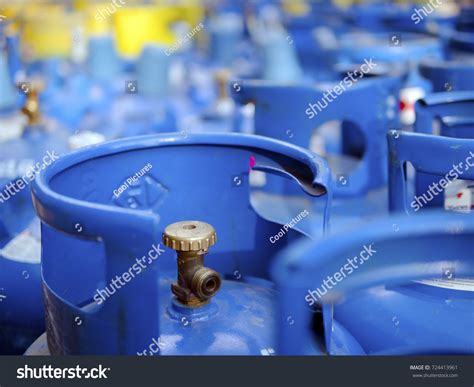 4,697 Liquefied petroleum gas Stock Photos, Images & Photography ...