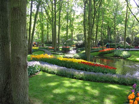 martha's vienna: Keukenhof: One of the World’s Most Beautiful Gardens