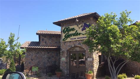 Olive Garden Reviews Yelp / Photos for Olive Garden Italian Restaurant - Yelp - The olive garden ...