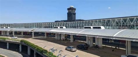 Delta Airlines BWI Terminal - Baltimore/Washington Airport