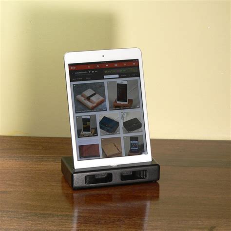 IPad Mini Dock In Black on Luulla