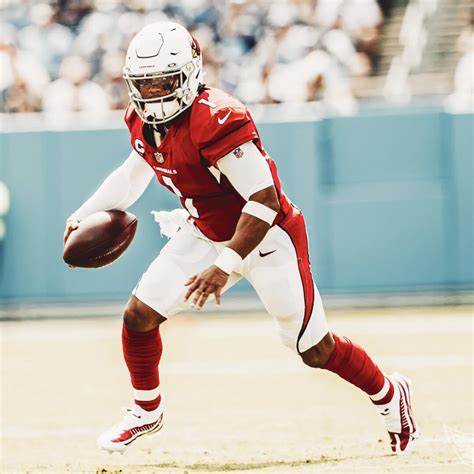 What Pros Wear: Kyler Murray's Nike Vapor Edge 360 Elite "Airmax 95 ...