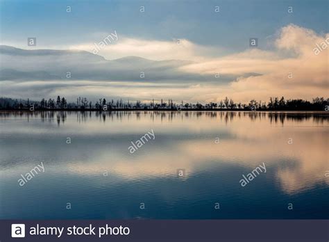 Osoyoos lake hi-res stock photography and images - Alamy