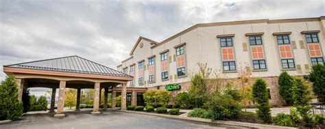 Chautauqua Suites - The Chautauqua Suites hotel meeting and expo center features banquet and ...