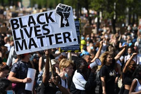 Analysis Suggests There Is Little Evidence To Conclude That The BLM Protests Are Violent - Small ...