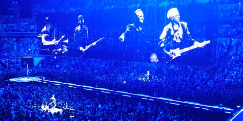 Augmented Reality May Not Be Useful, But U2 Is Changing Concert Experiences With It | Don't ...